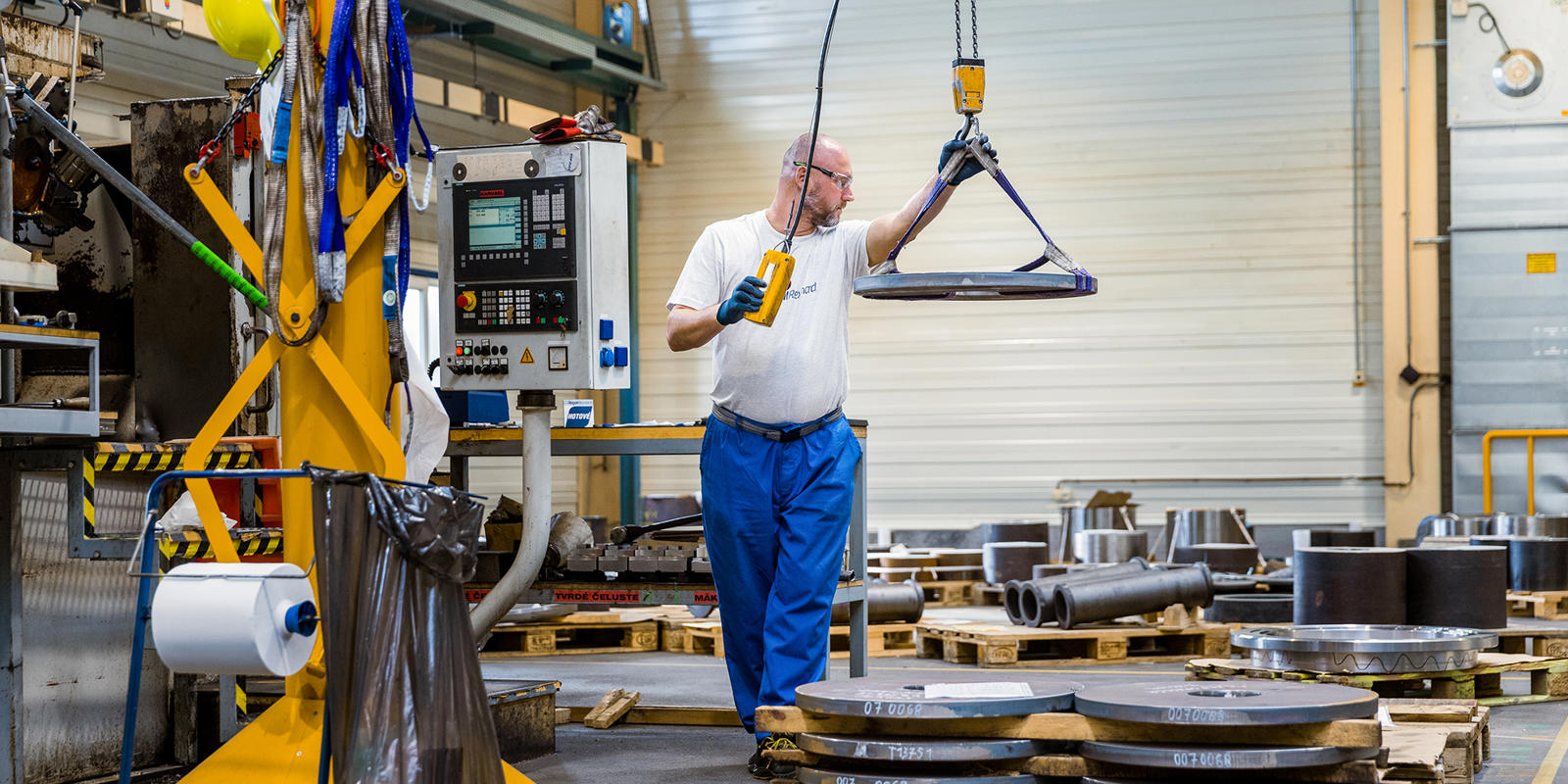 a person holding a metal object